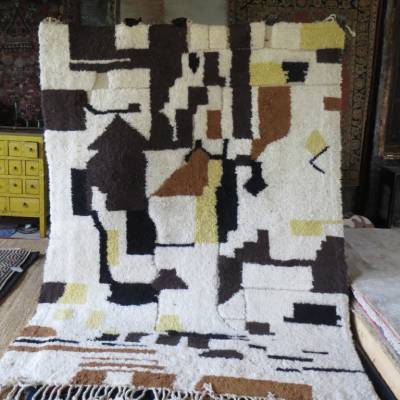 HAND KNOTTED RUGS
